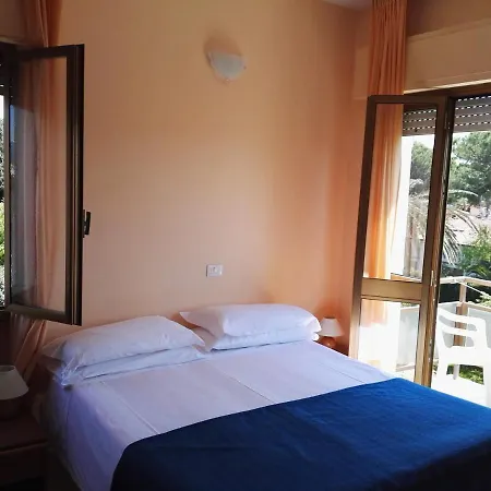 Elizabeth Hotel