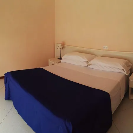 Elizabeth Hotel 3*